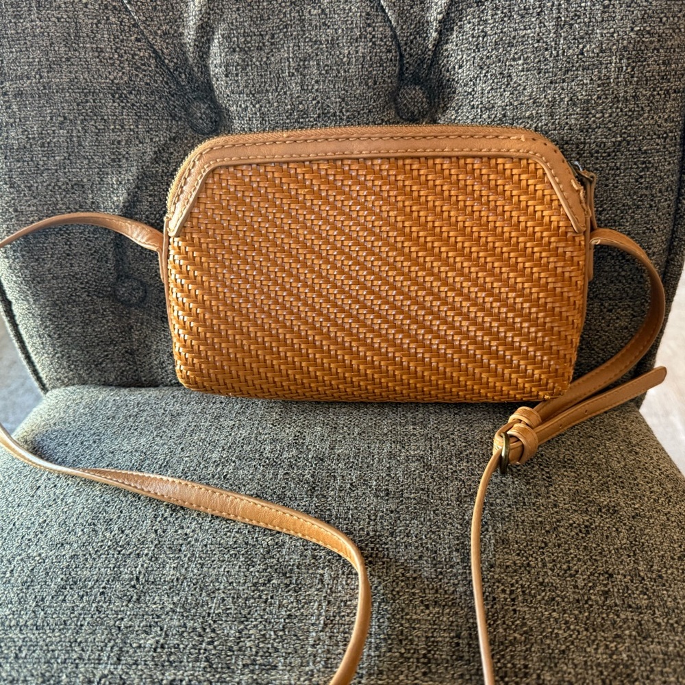 Universal Thread Tan Woven Adjustable Crossbody B… - image 3